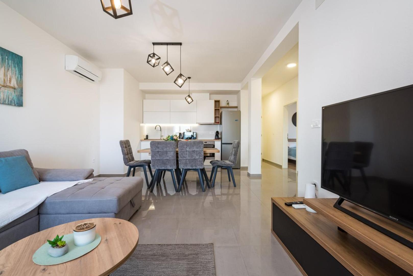 Crowonder Sun Dance Apartments With Heated Swimming Pool Seaview And Garden Светі Филип-і-Яков Екстер'єр фото