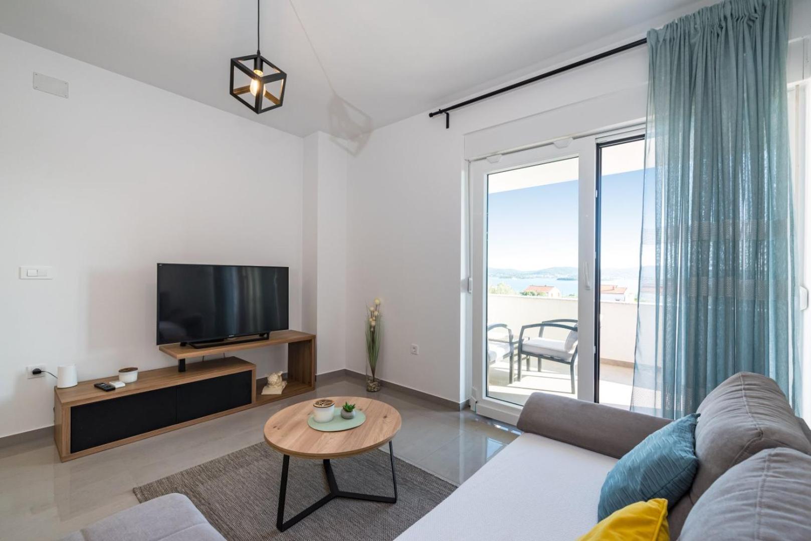 Crowonder Sun Dance Apartments With Heated Swimming Pool Seaview And Garden Светі Филип-і-Яков Екстер'єр фото